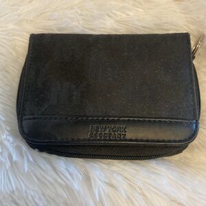 NY Black Wallet